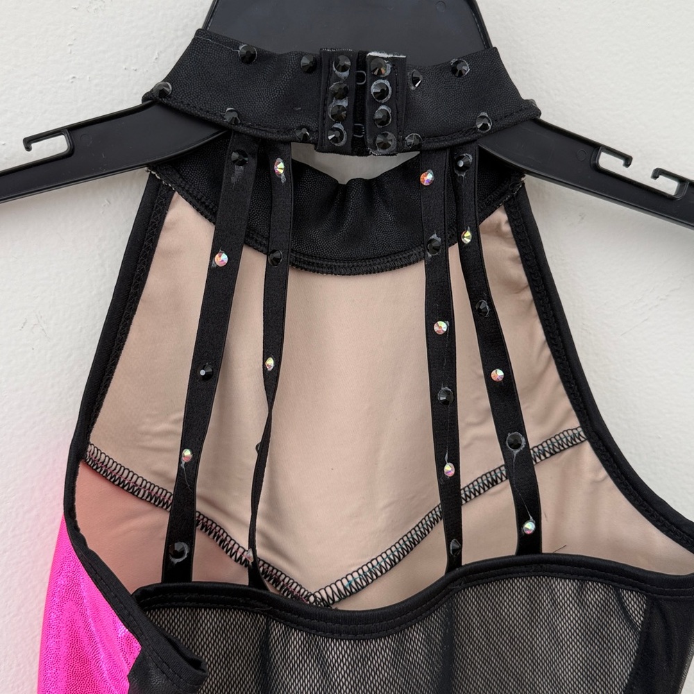 Dance Costume - Picture 4 of 11